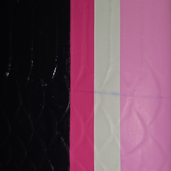 Victoria’s Secret Slim Clutch Makeup Bag with Tassel Black & Pink - Picture 5 of 5